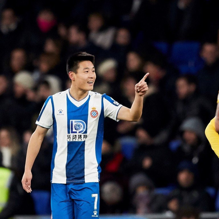 Wu Lei tâm sự: "Hai trận đầu tiên của nhóm 12 đội mạnh nhất đã kết thúc. Đây là cơ hội hiếm hoi của chúng tôi để thi đấu với các đội hàng đầu châu Á. Chúng tôi rất trân trọng cơ hội này, nhưng rất tiếc, bản thân tôi đã chơi không tốt trong hai trận vừa qua...