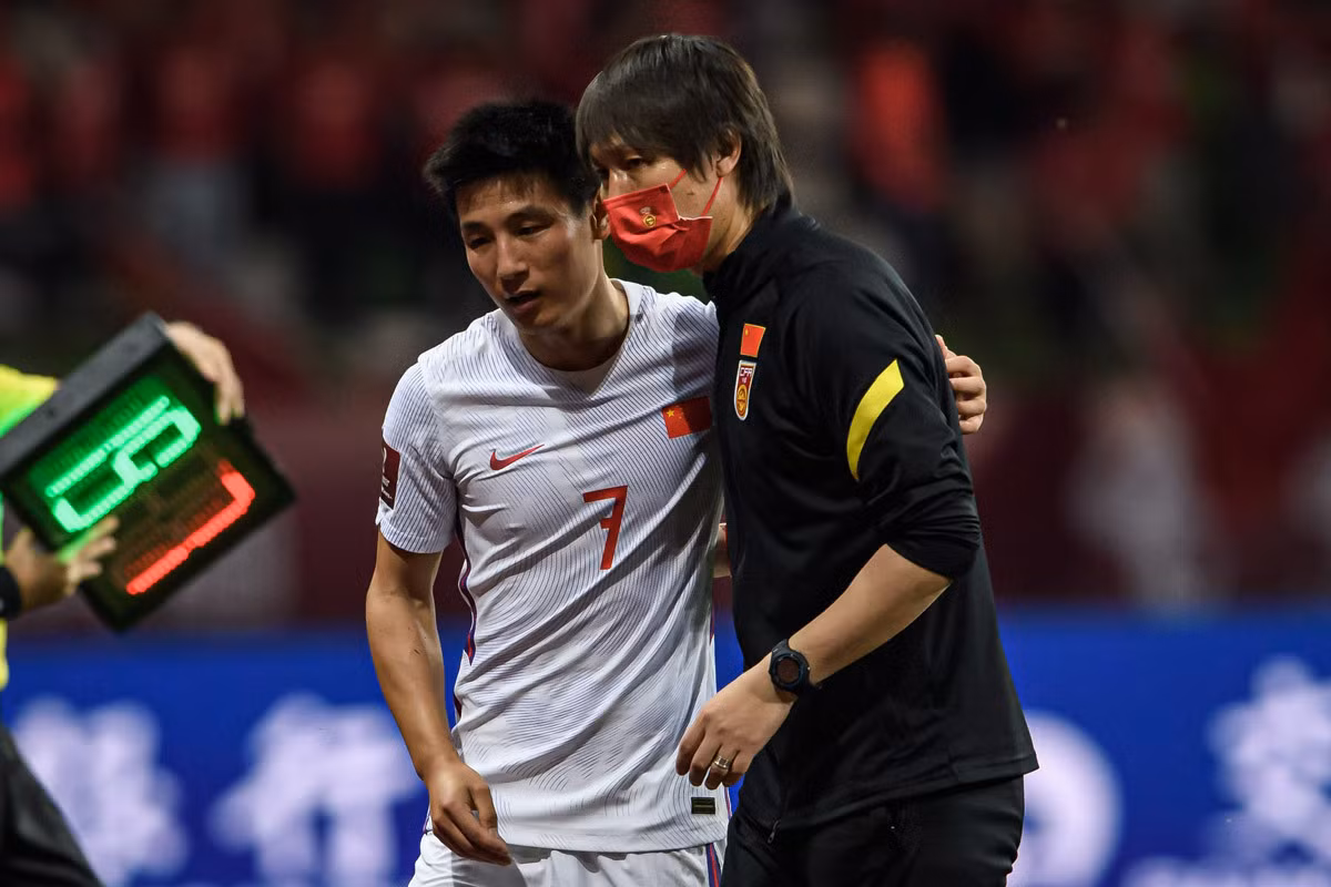 Gia nhập Espanyol trong kỳ chuyển nhượng mùa Đông 2018 với nhiều quan điểm khác nhau, giai đoạn hai mùa giải 2018/19, Wu Lei phần nào thể hiện khả năng với 3 pha lập công và 1 pha kiến tạo sau 16 lần ra sân.