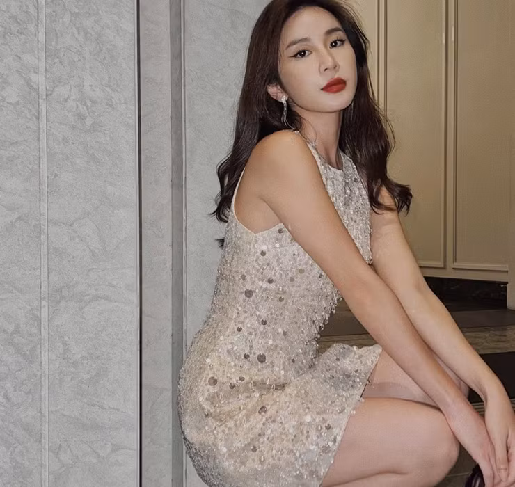 Được biết, Ngọc Anh chăm chỉ tập gym. Đây là phương pháp luyện tập được nhiều người lựa chọn.