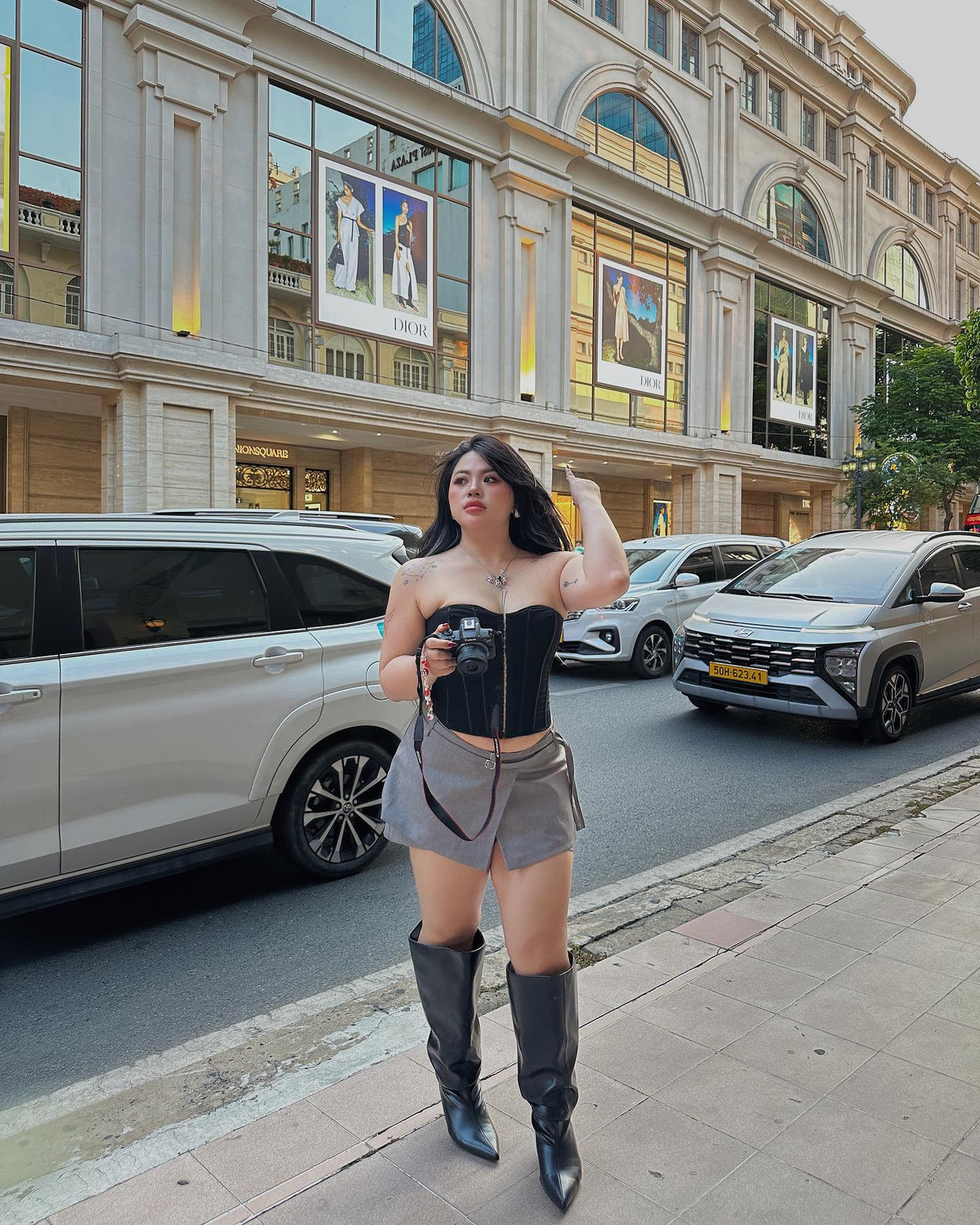 "Nàng béo Lâm Đồng" sở hữu lượt theo dõi cao trên TikTok và những clip hướng dẫn cách phối đồ dành cho người ngoại cỡ của cô nàng thu hút hàng triệu lượt “thả tim”.