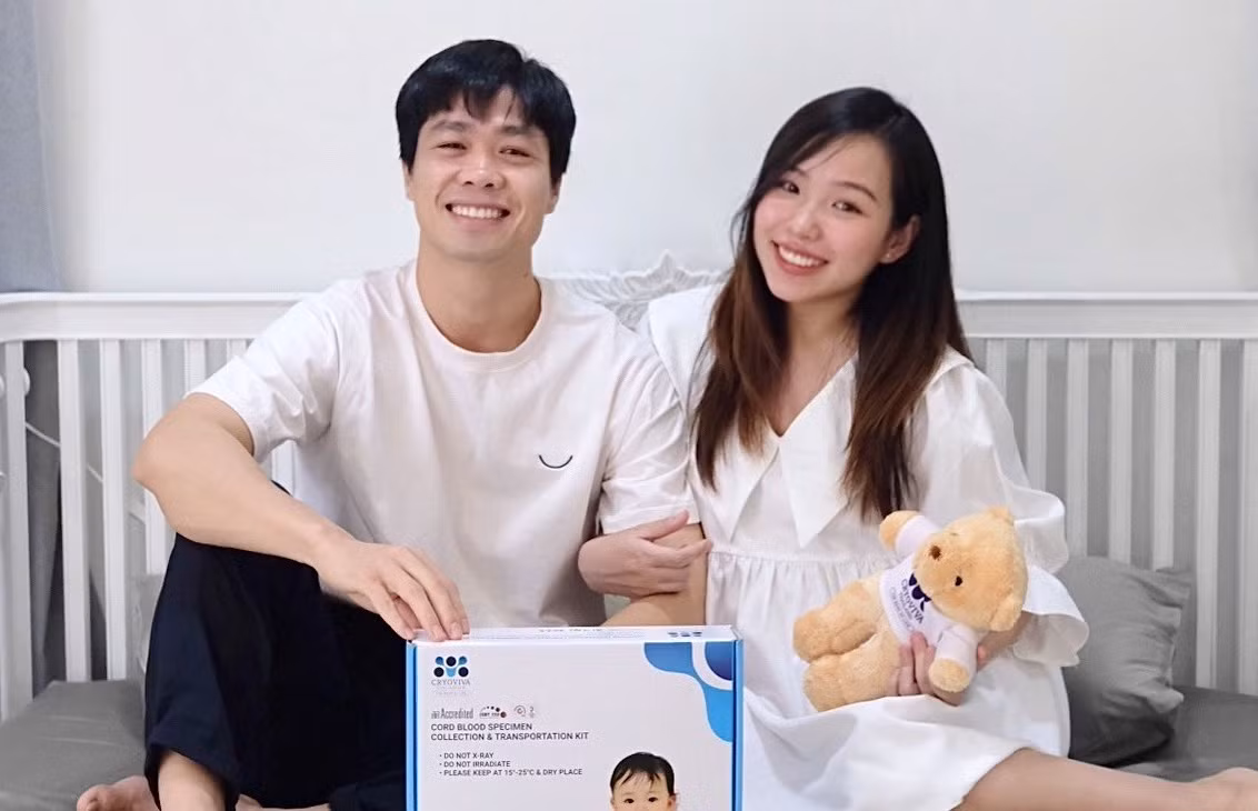 Bộ ba tấn công được HLV Park Hang Seo ưu tiên trong thời gian qua tại đội tuyển Việt Nam là Nguyễn Quang Hải - Nguyễn Tiến Linh - Nguyễn Văn Toàn. Khi Phan Văn Đức trở lại, tiền đạo này được dùng thế vào chỗ Văn Toàn. Công Phượng chủ yếu vào sân từ ghế dự bị.