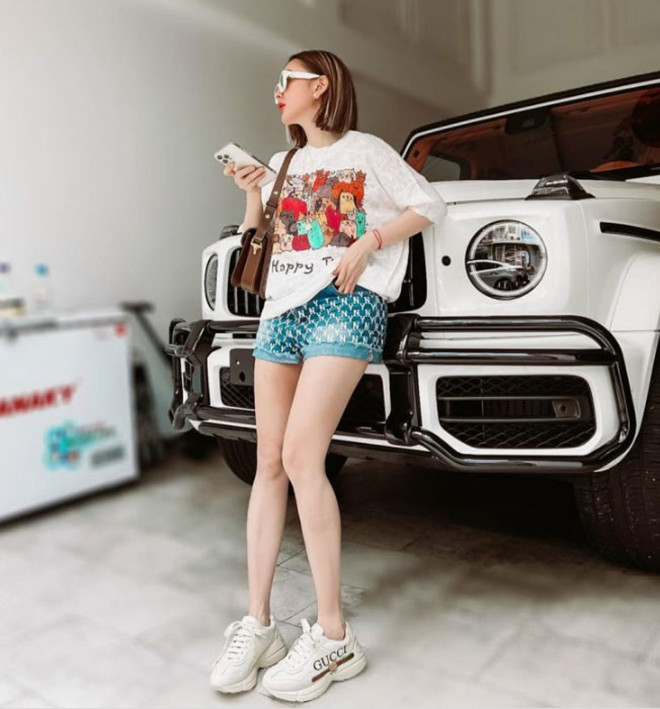 Bên cạnh việc quay trở lại TP HCM, chồng của Trang Nemo cũng báo với công an khu vực, nhằm giải quyết sự việc rõ ràng.