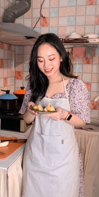 Tuy nhiên, cũng có nhiều bình luận tỏ ý không hài lòng với "tâm thư" của Minh Thu.