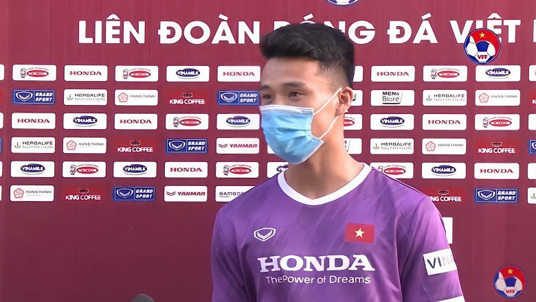 Trong danh sách triệu tập các cầu thủ đội tuyển Việt Nam của HLV Park Hang Seo lần này, Trần Văn Đạt có lẽ là cái tên gây chú ý nhất. Bởi anh là cầu thủ duy nhất thi đấu tại giải hạng nhất Quốc gia.