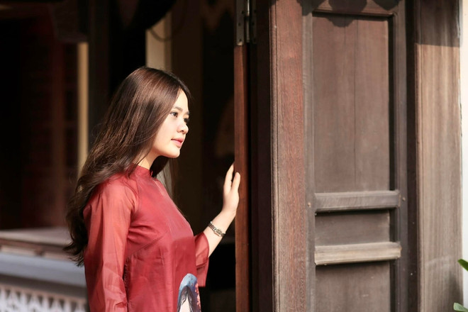 Dù đều là những người có tiếng tăm trên thương trường nhưng cặp đôi trai tài, gái sắc vẫn quyết định tổ chức đám cưới bình dị tại quê nhà cô dâu ở Hải Dương.