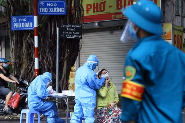 Ha Noi thong tin nhanh 1 ca mac COVID-19 cong dong o quan Hoan Kiem