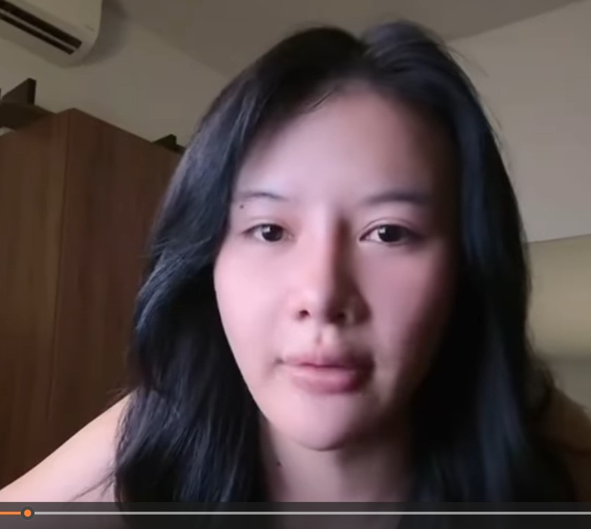 Với gương mặt sắc sảo, đường nét ấn tượng cùng ánh mắt hút hồn, Xuân Ca dễ dàng khiến fan mê mẩn trong từng khoảnh khắc.