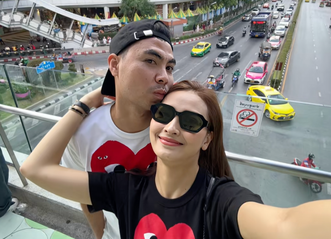 Hôm 19/3, Đức Huy đăng trên TikTok loạt ảnh và cho biết đây là 'chuyến đi năm 2025 đáng nhớ'.