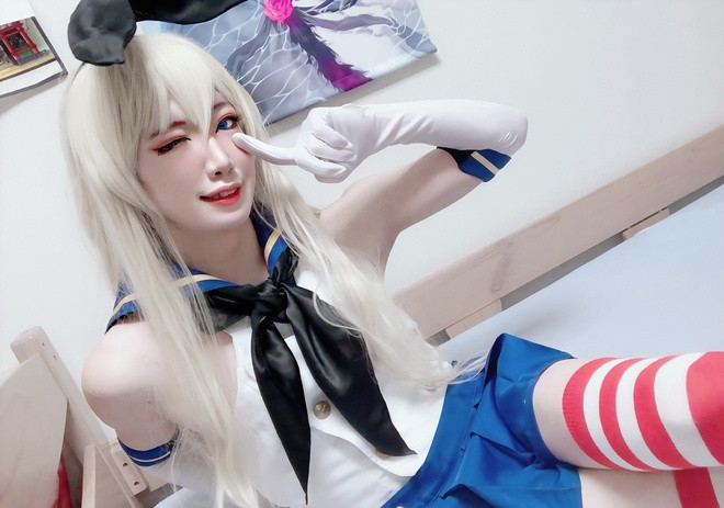 @Makina_Jeanne theo đuổi cosplay được gần 9 năm. Tuy nhiên, phần lớn người theo dõi không biết ngoại hình của cosplayer này đằng sau lớp make up.