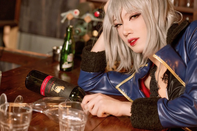 Cosplayer Nhật Bản - @Makina_Jeanne thường lấy cảm hứng cho những sản phẩm của mình từ manga và anime.