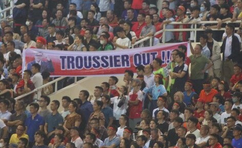 Sau trận thua tan nát 0-3 trước Indonesia vừa qua, vị trí trên BXH của đội tuyển Việt Nam sẽ còn tiến sâu về phía cuối.