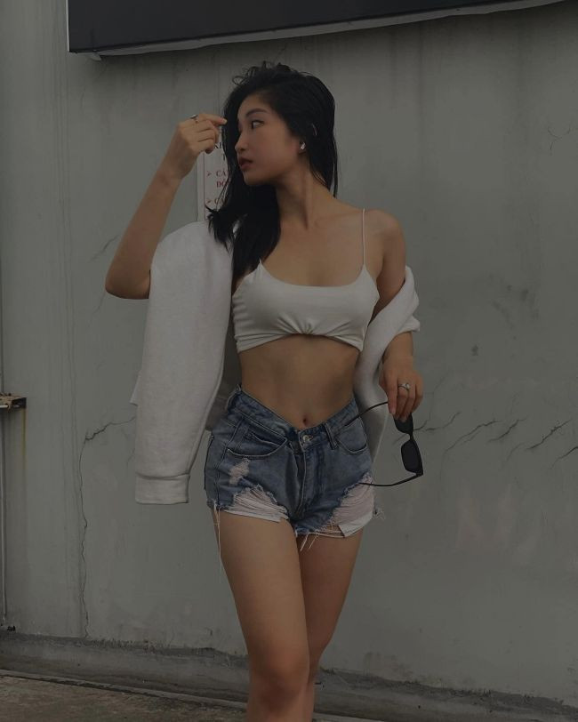 Xuất thân là một hot gymer vì thế nhiều người đánh giá cao về hình thể của Heri Trương, xứng đáng điểm 10.