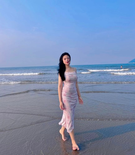 Ngoài ra Văn Đức - Nhật Linh còn kinh doanh khách sạn 5 tầng ở Cửa Lò (Nghệ An) và mới mở một quán ăn rất đắt khách.