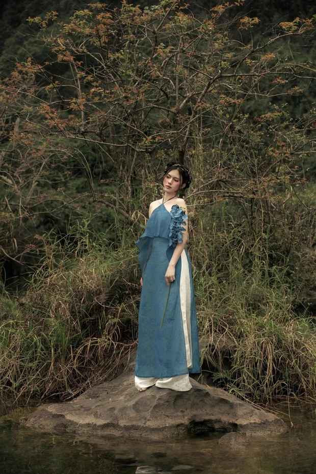 Sinh xong em bé cô nàng có nhiều thời gian cho bản thân hơn, thường xuyên chia sẻ ảnh đi chơi