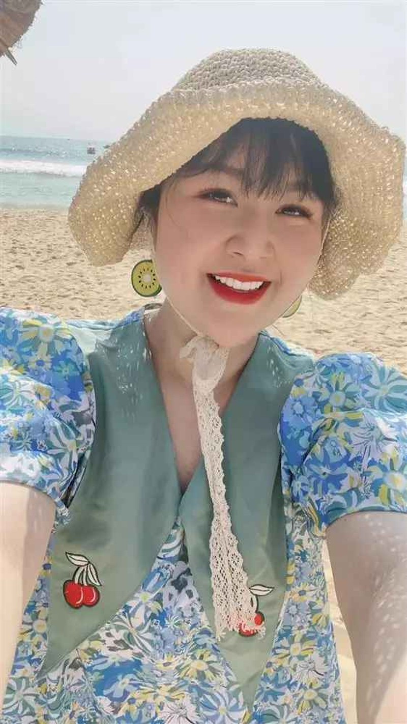 Trước khi tham gia Bước Nhảy Ngàn Cân, Thủy Tiên từng có cân nặng lên đến 127kg. Bằng sự nỗ lực, cô đã giảm được 43kg và giành ngôi vị Á quân của chương trình.