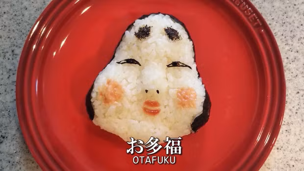 Được yêu thích nhất trên kênh Youtube Onigiri Gekijou là clip làm cơm nắm hình con mèo.