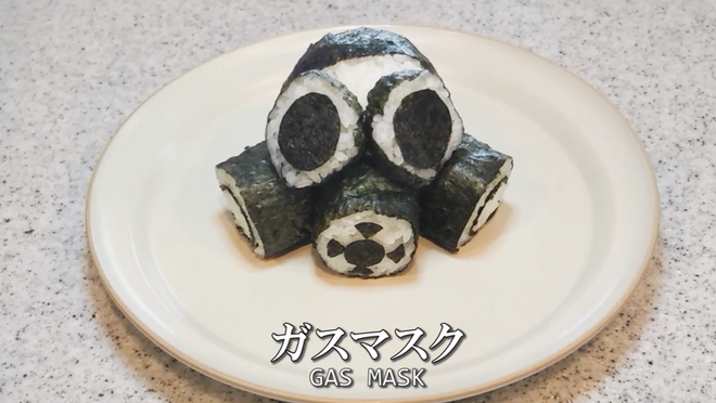 Với series "Rice ball theater", Youtuber Nhật Bản đã làm ra những nắm cơm với các hình thù khác nhau, từ các con vật cho đến nhân vật hoạt hình.