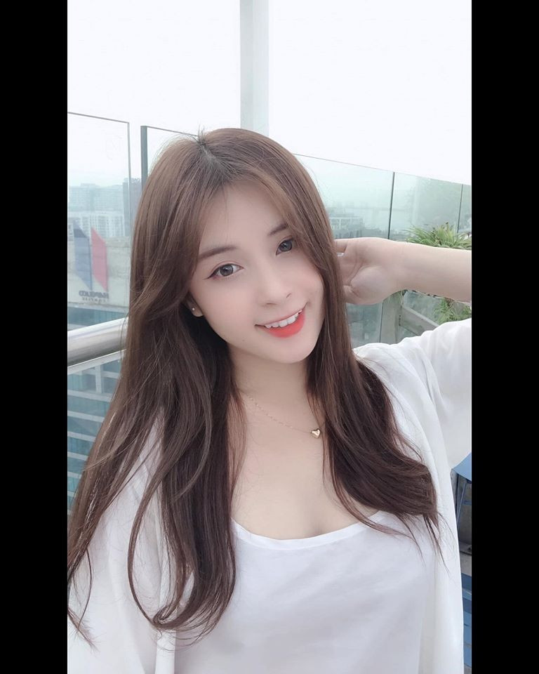 Ít lâu không xuất hiện trước truyền thông, nhiều người bất ngờ với gương mặt và vóc dáng hiện tại của Ma Hương Thảo.