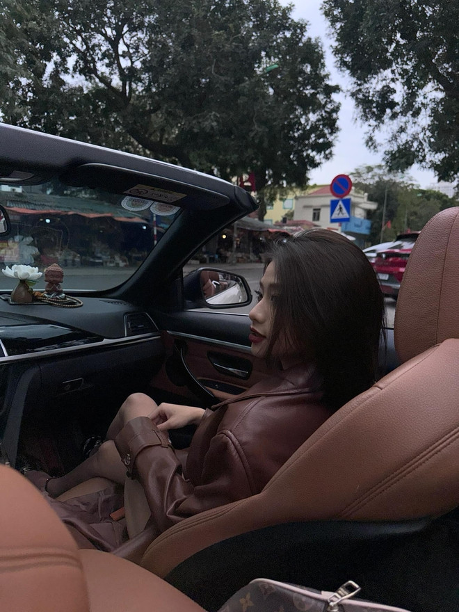 Theo dõi cách Louis Phạm thay đổi hình ảnh sau loạt drama chấn động, một số người hâm mộ nhắn nhủ đến cựu VĐV TDDC: "Hy vọng chị thay đổi tích cực, đừng bao giờ quay lại vết xe đỗ, em tin chị sẽ có nhiều bước ngoặt hơn trong cuộc sống".