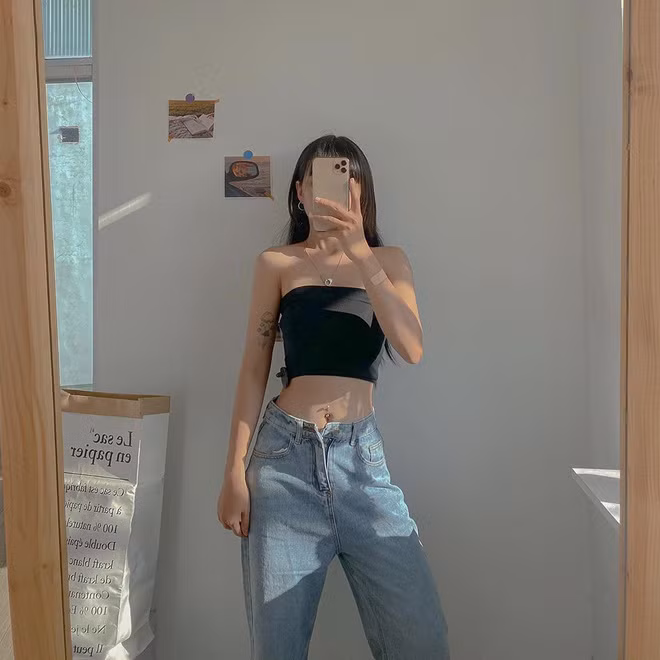 Thanh Tú có gần 5.000 follower, bên cạnh làm người mẫu ảnh, Tú cũng kinh doanh online trên mạng.