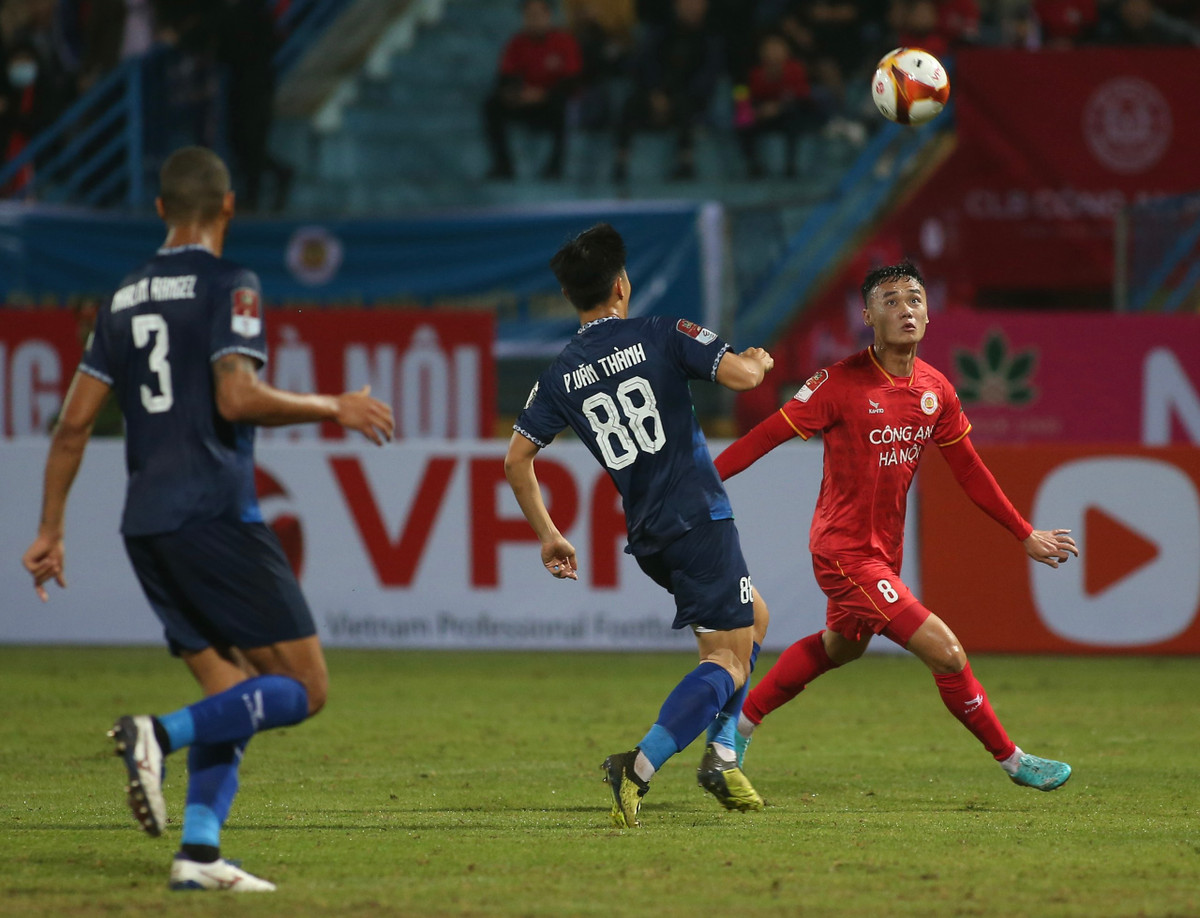 Khai man V-League 2023, tan binh Cong an Ha Noi dai thang-Hinh-2
