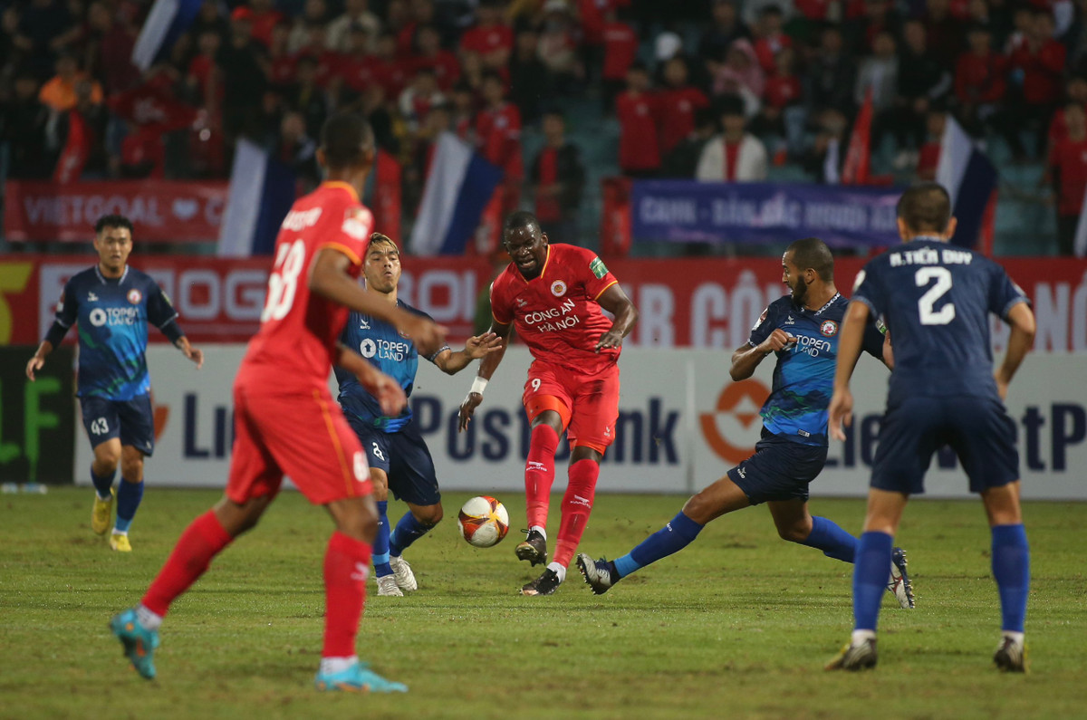 Khai man V-League 2023, tan binh Cong an Ha Noi dai thang-Hinh-3