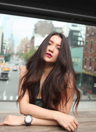 Thông minh, xinh đẹp và có năng lực, Thủy Top còn khiến nhiều người ngưỡng mộ khi sinh ra trong một gia đình có gia thế khủng.