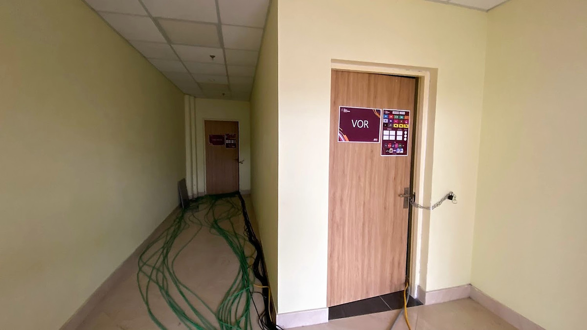 Phòng VAR được lắp đặt.