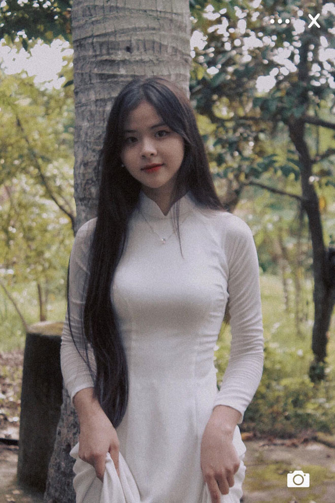 Ngân Hà rất bất ngờ khi hình ảnh của mình được mạng xã hội chia sẻ rộng rãi. Cô nàng hạnh phúc vì hình ảnh đó góp phần lan tỏa niềm vui và đam mê thể thao đến đông đảo mọi người.