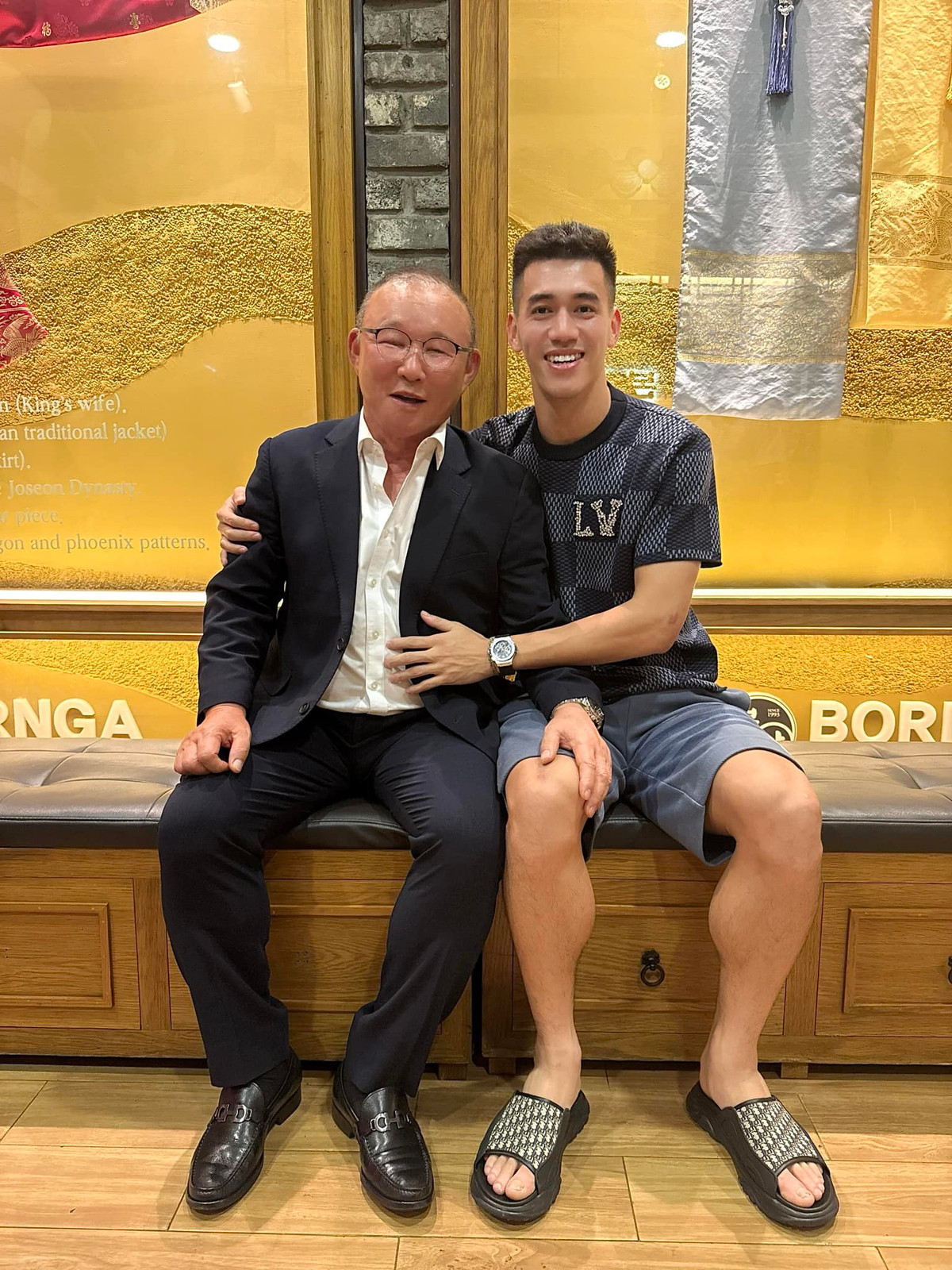 Tiến Linh và các đồng đội tại ĐT Việt Nam đang chuẩn bị trận bán kết lượt về AFF Cup 2024 trên sân nhà trước đối thủ là Singapore.