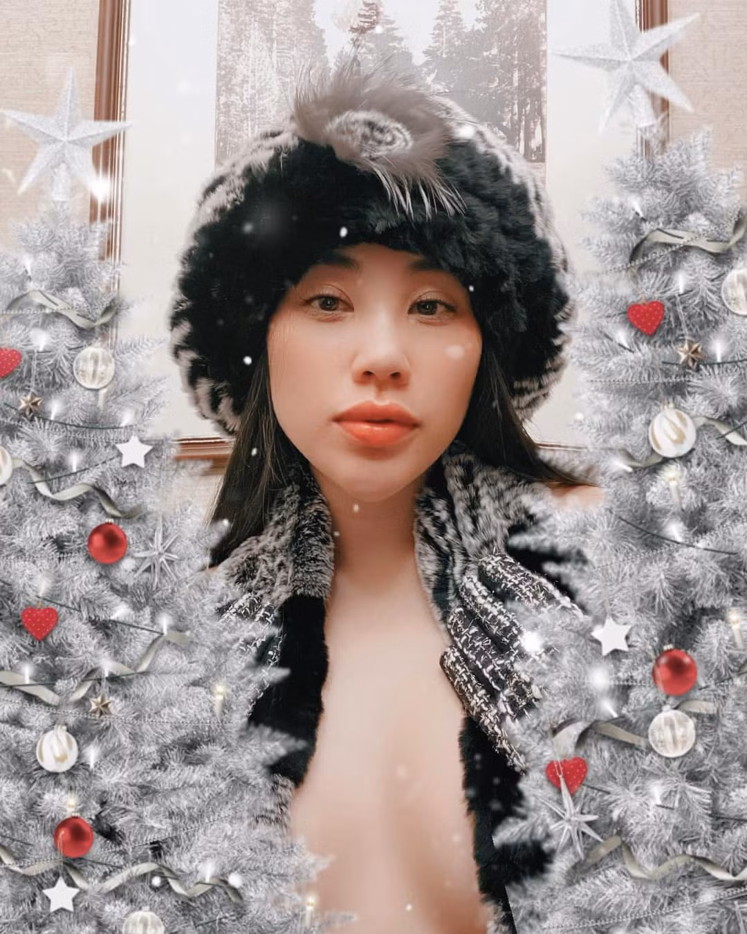 Bẵng đi một thời gian, Lucy Trang Nguyễn im hơi lặng tiếng, hóa ra cô gái này dành thời gian cho việc học tập tại nước ngoài, lập nghiệp ở vai trò một doanh nhân trẻ.