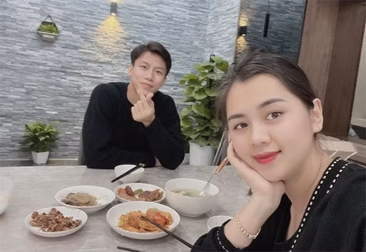 Ngọc Hải và Thùy Phương chính thức công khai mối quan hệ vào tháng 4/2017 trước khi về chung một nhà vào cuối năm 2017. Đến nay, cặp đôi đã có 2 cô công chúa vô cùng dễ thường.