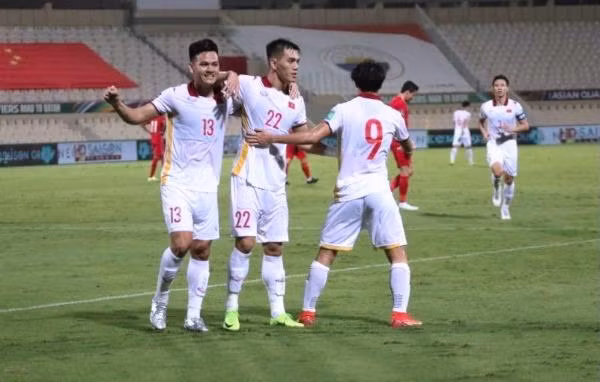 Sai lam hang phong ngu, doi tuyen Viet Nam thua sat nut Trung Quoc