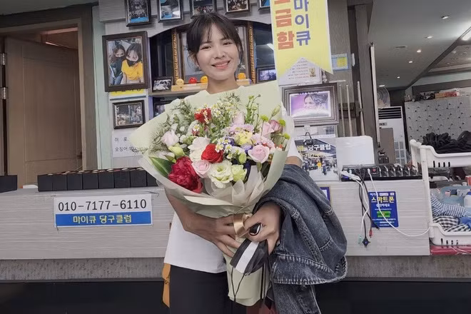 Mặc dù đang sinh sống ở Hàn Quốc, Sruong Pheavy vẫn quyết định thi đấu cho đội tuyển billiards Campuchia.