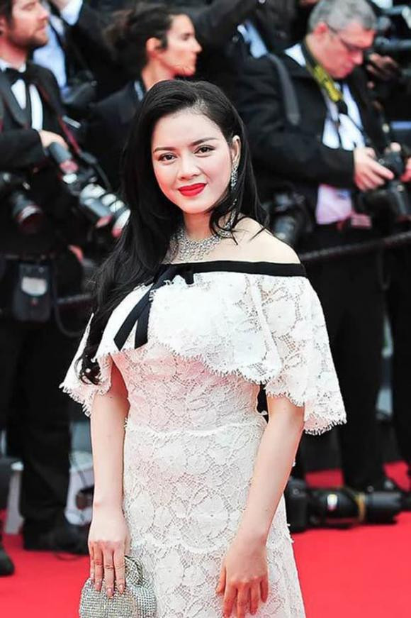 Ly Nha Ky bi che catwalk nhu di cho, mac vay nhu mang bau-Hinh-5