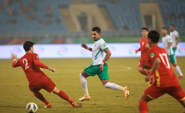 Thua toi thieu truoc A Rap Xe-ut, doi tuyen Viet Nam chua co diem-Hinh-3