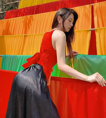 Trước khi được biết đến với tư cách hot tiktoker, Lê Bống còn có biệt danh "nữ thần phòng gym Hà thành".