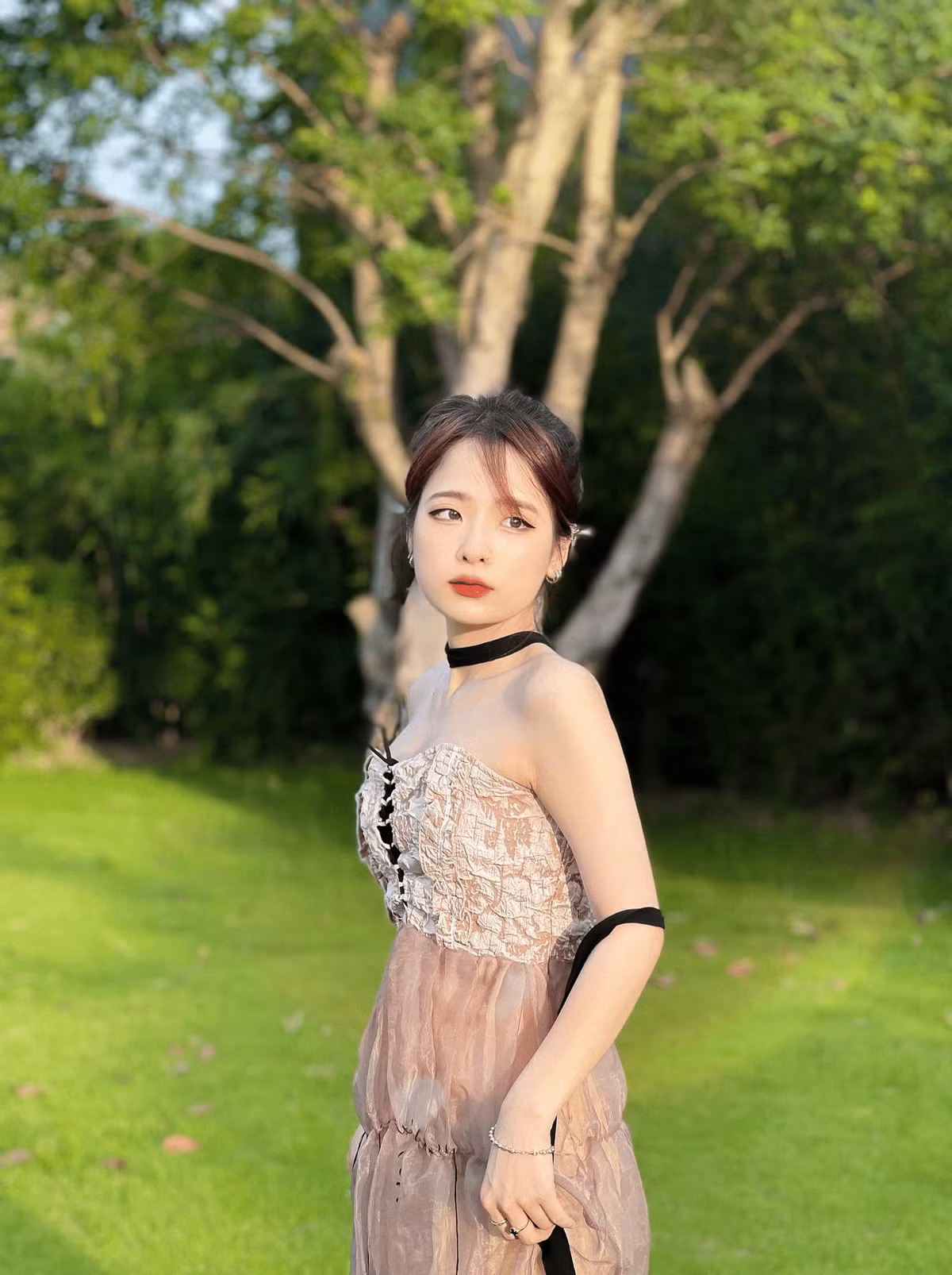 Nhan sắc của Ngọc Kem được gây chú ý trên MXH.