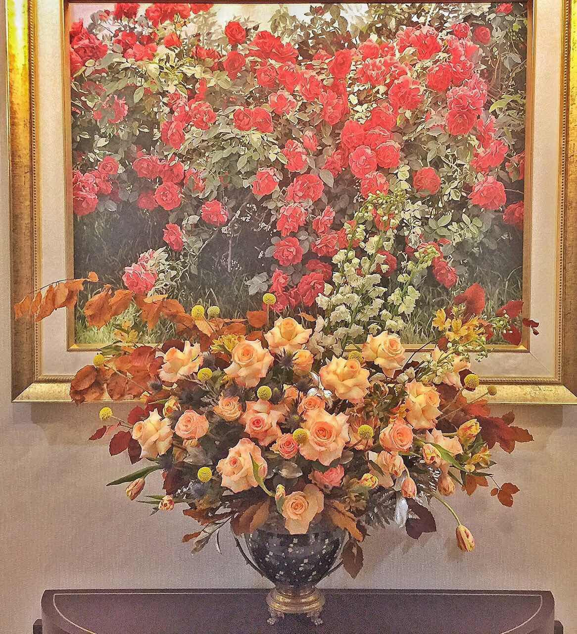 Đặc biệt hơn, chính mẹ là người đã truyền cho Đức Lợi niềm đam mê đối với con đường trở thành nghệ sĩ hoa và giờ anh chọn nó làm con đường đi của cuộc đời mình.