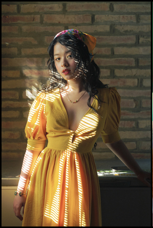 Ái nữ của diễn viên Chiều Xuân - Hồng Khanh là cái tên gái xinh tiếp theo tự nấu ăn trong ngày Hà Nội giãn cách.