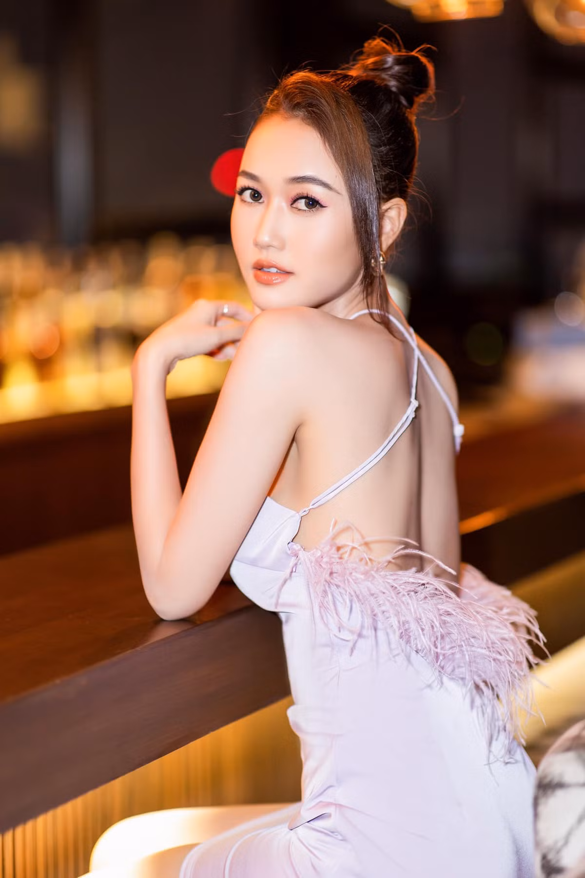 Với những lời khen có cánh dành cho phong cách quyến rũ, chắc hẳn Nhung Gumiho sẽ có thêm động lực để thay đổi bản thân theo với nhiều hình tượng khác nhau.