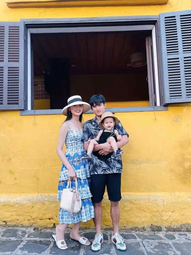 Nhưng tình yêu chân thành trong 3 năm đã chứng minh khoảng cách đó không còn quan trọng.