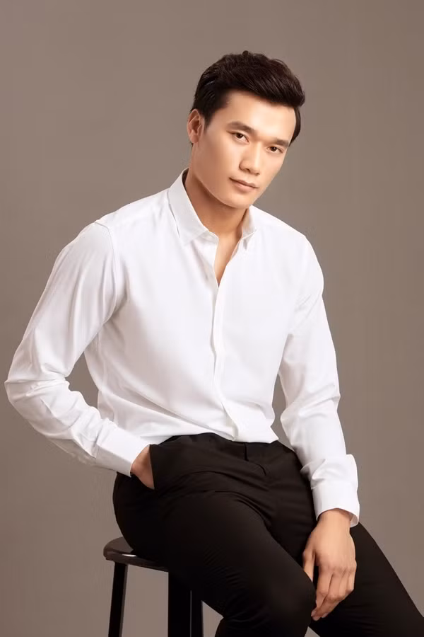 Tuy nhiên, càng trở về sau, Bùi Tiến Dũng ít được ra sân, liên tục phải ngồi băng ghế dự bị.