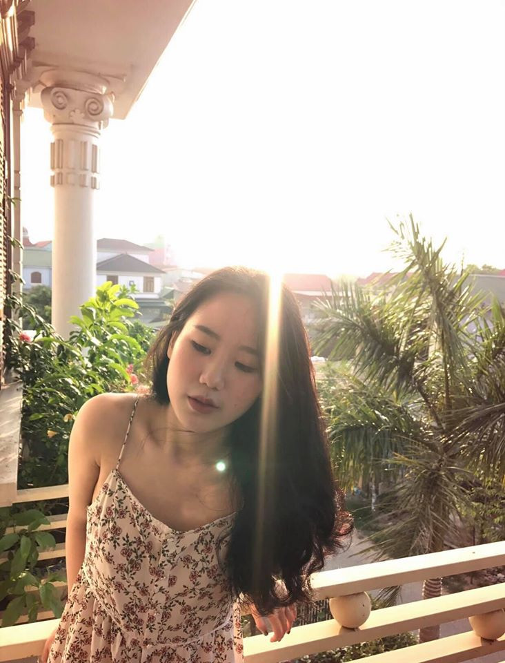 Đối với Thảo Trinh thì bơi lội chính là một trong những bộ môn thể thao hữu ích giúp cơ thể luôn săn chắc, khỏe mạnh, đồng thời kích thích giảm nhanh lượng calo nạp vào nhiều trong một ngày.