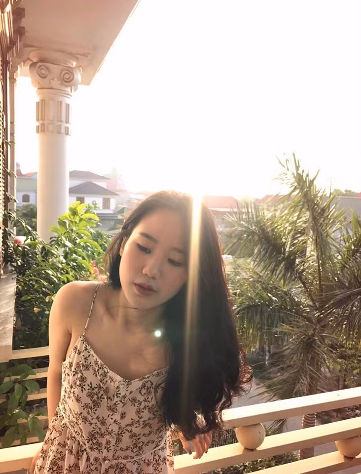 Đối với Thảo Trinh thì bơi lội chính là một trong những bộ môn thể thao hữu ích giúp cơ thể luôn săn chắc, khỏe mạnh, đồng thời kích thích giảm nhanh lượng calo nạp vào nhiều trong một ngày.