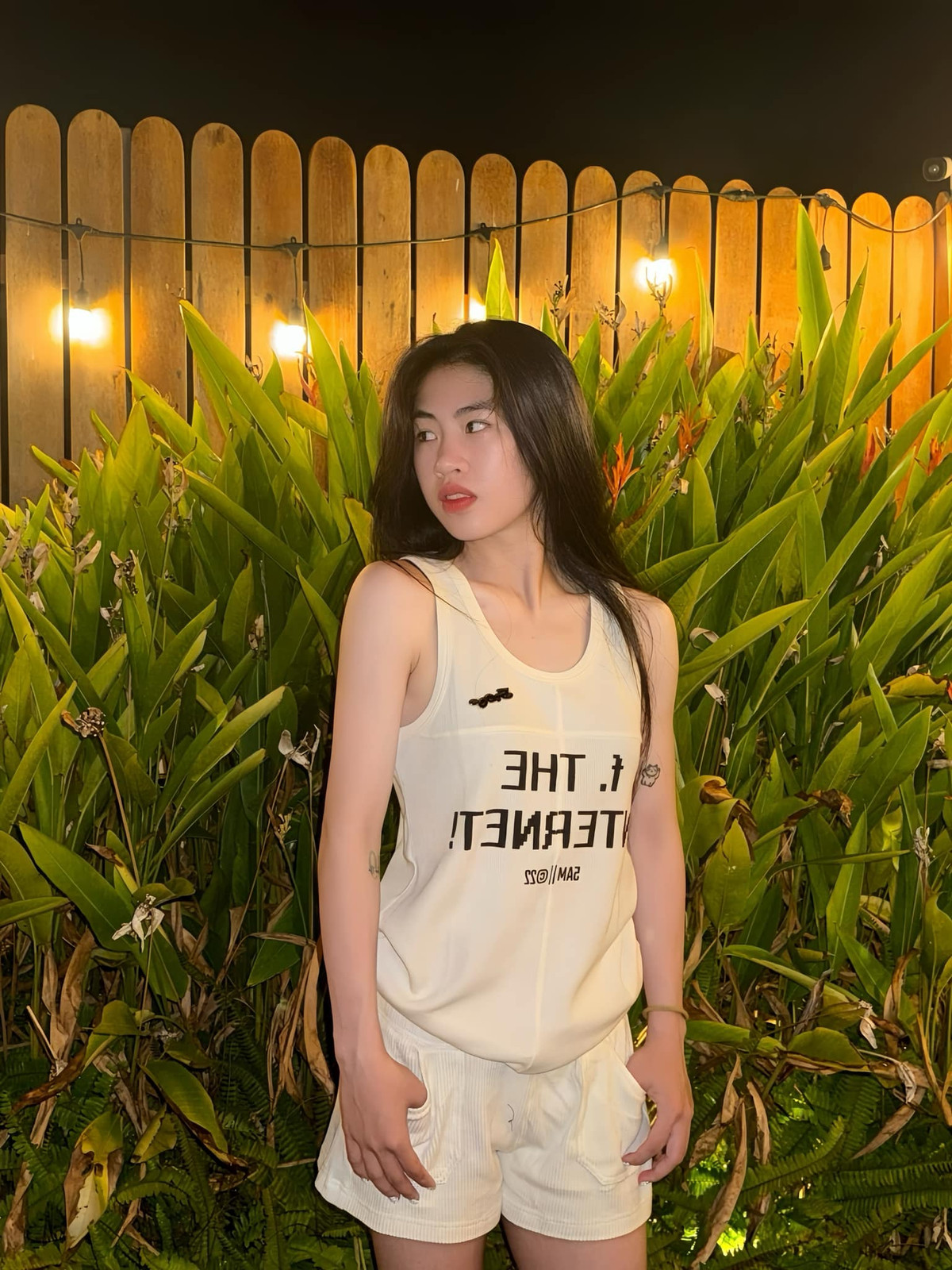 Sự thay đổi này càng làm hoàn thiện và tôn lên vẻ đẹp của cô gái được mệnh danh là "hoa khôi tuyển nữ", "cầu thủ gây cảm hứng nhất của tuyển nữ Việt Nam" hay "cô vợ quốc dân".