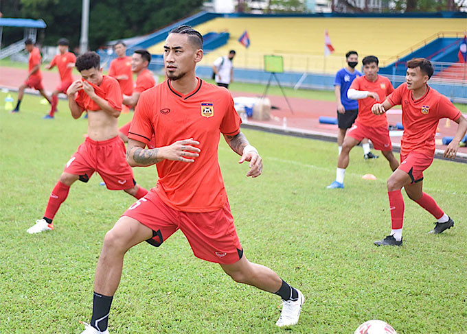 Nhan dinh doi tuyen Viet Nam - Lao: Tim lai huong vi chien thang-Hinh-4