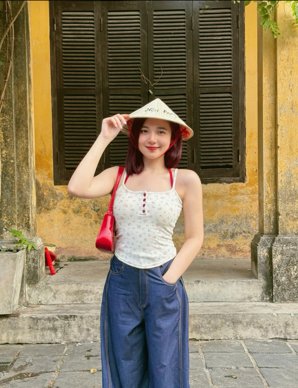 Về chế độ tập luyện, dù lịch trình bận rộn đến đâu, Phương Thảo cũng cố gắng dành thời gian để tập gym nhằm giữ cho cơ thể săn chắc.