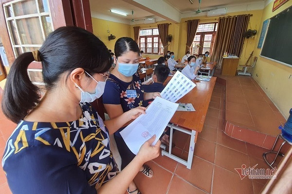 Hom nay, nhieu dia phuong bat dau cham thi tot nghiep THPT