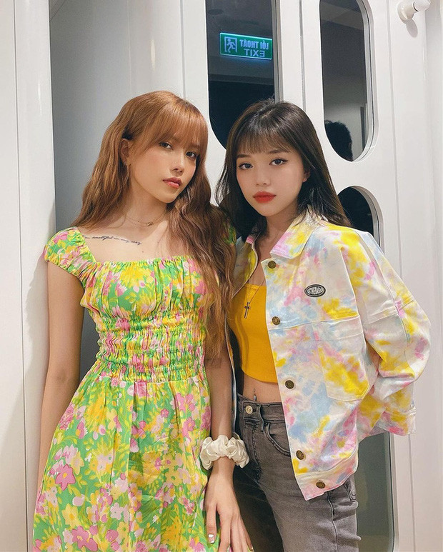 Dù không nói rõ ra nhưng có thể thấy Thiều Bảo Trâm vừa mới chuyển sang một nơi ở khác ngay sau khi drama "trà xanh" bị lộ ra.